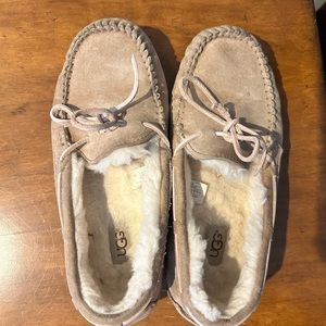 UGG slippers - size 8 women’s